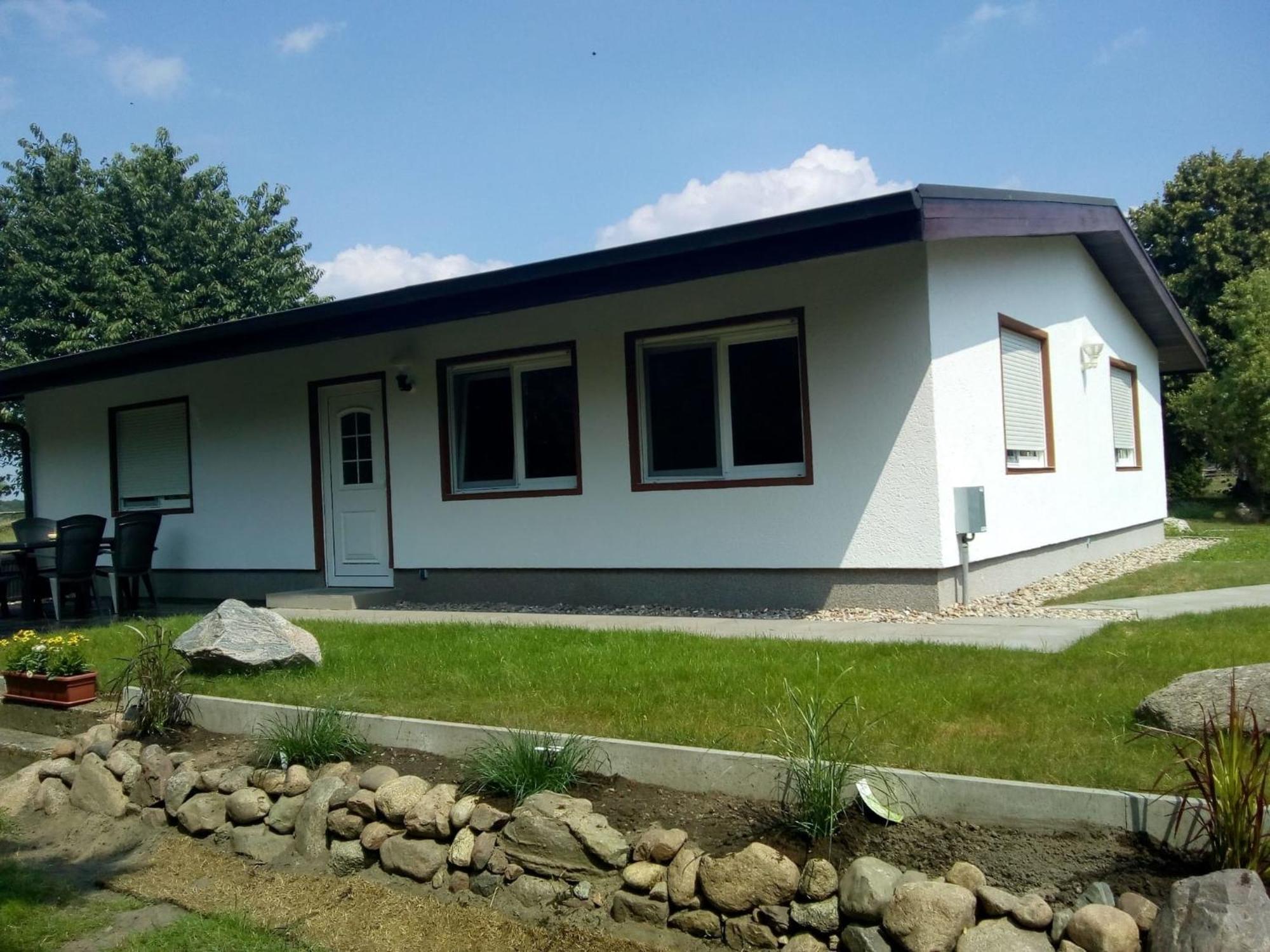 Behaglicher Bungalow Fuer Mensch Und Hund Barkhagen Exteriör bild